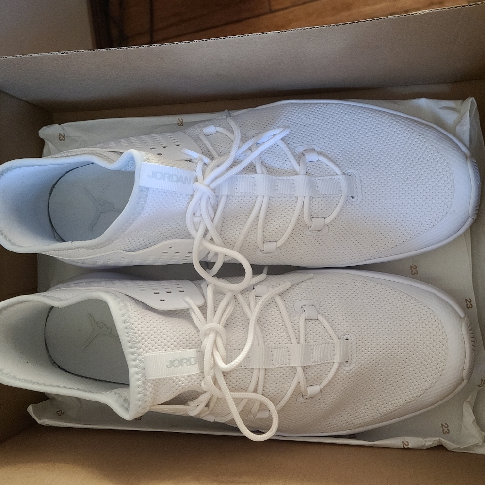 Jordan Express Men's Size 15